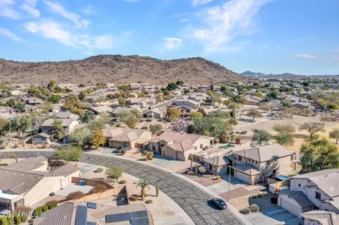 View/Area - 4215 W Reddie Loop, Phoenix, AZ 85083 photo 3 of 12