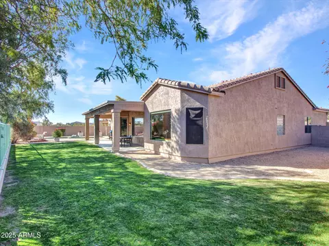 Exterior - 4215 W Reddie Loop, Phoenix, AZ 85083 photo 16 of 22