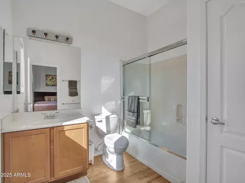 Bath - 4215 W Reddie Loop, Phoenix, AZ 85083 photo 6 of 8