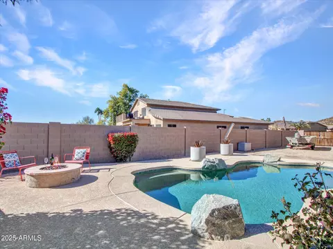 Exterior - 4215 W Reddie Loop, Phoenix, AZ 85083 photo 17 of 22
