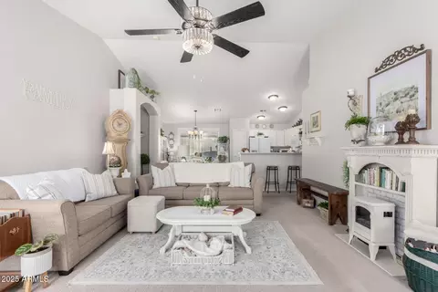 10664 Emerald Ave, Mesa, AZ 85208 photo 8