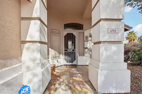 698 W Merrill Ave, Gilbert, AZ 85233 photo 3