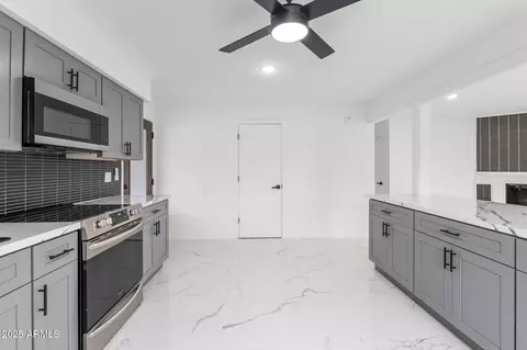 1101 E Cheryl Dr, Phoenix, AZ 85020 photo 11