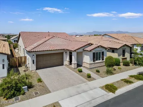 20886 E Sparrow Dr, Queen Creek, AZ 85142