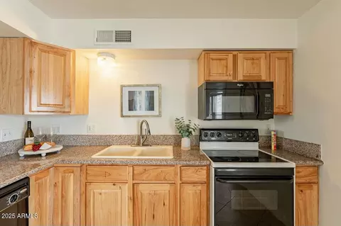 8038 S 25th St, Phoenix, AZ 85042 photo 13
