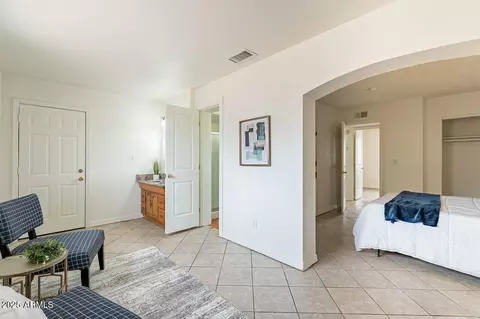 8038 S 25th St, Phoenix, AZ 85042 photo 19