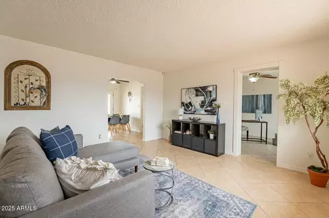 8038 S 25th St, Phoenix, AZ 85042