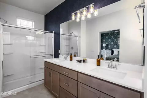 Bath - 651 N Ironwood Dr #7, Apache Junction, AZ 85120 photo 1 of 2