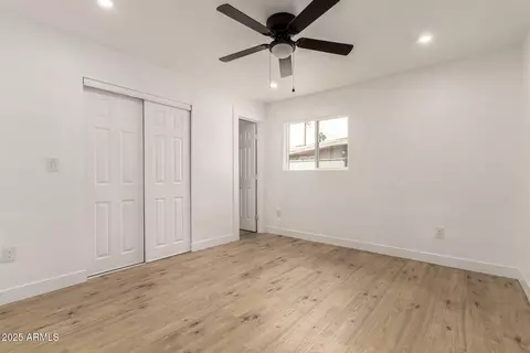 325 W Vineyard Rd, Phoenix, AZ 85041 photo 13