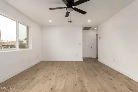 325 W Vineyard Rd, Phoenix, AZ 85041 photo 7