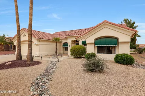 16004 W Falcon Ridge Dr, Sun City West, AZ 85375