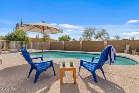 6915 E Gary Cir, Mesa, AZ 85207