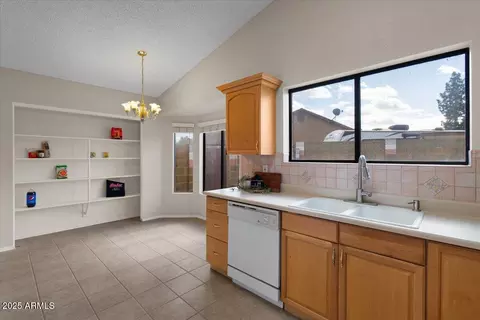 6915 E Gary Cir, Mesa, AZ 85207 photo 18