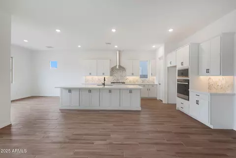 Kitchen - 44717 N 44th Dr, Phoenix, AZ 85087 photo 1 of 5