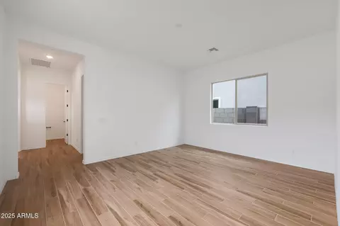 Living - 44717 N 44th Dr, Phoenix, AZ 85087 photo 6 of 6