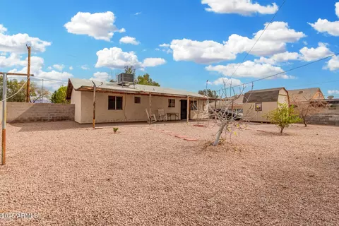 Exterior - 1004 S Ironwood Dr, Apache Junction, AZ 85120 photo 5 of 6