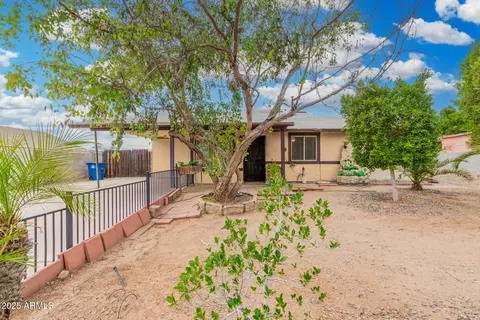 Exterior - 1004 S Ironwood Dr, Apache Junction, AZ 85120 photo 1 of 6