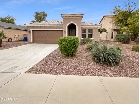 12163 W Chase Ln, Avondale, AZ 85323