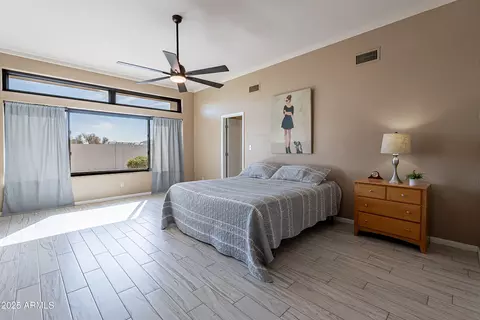 Bedroom - 1219 E Seminole Dr, Phoenix, AZ 85022 photo 1 of 4