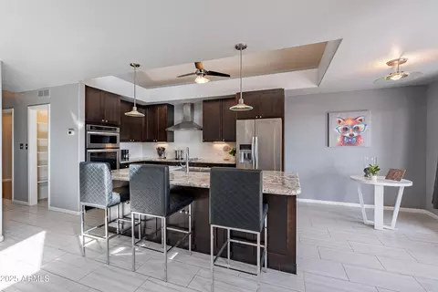 Kitchen - 1219 E Seminole Dr, Phoenix, AZ 85022 photo 4 of 7