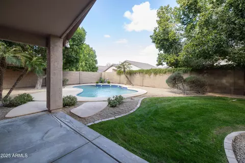 1054 W Park Ave, Gilbert, AZ 85233 photo 40