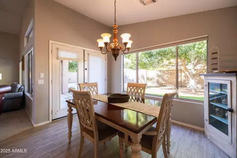 1054 W Park Ave, Gilbert, AZ 85233 photo 12