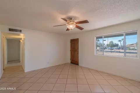 2507 E Golden St, Mesa, AZ 85213 photo 4