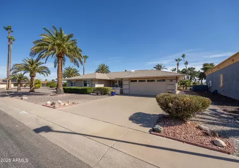 9309 W Briarwood Cir, Sun City, AZ 85351