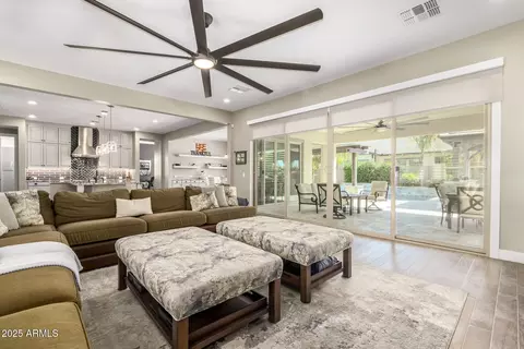 Living - 3623 E Arabian Dr, Gilbert, AZ 85296 photo 2 of 2