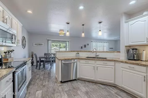 1896 S Porter St, Gilbert, AZ 85295 photo 14