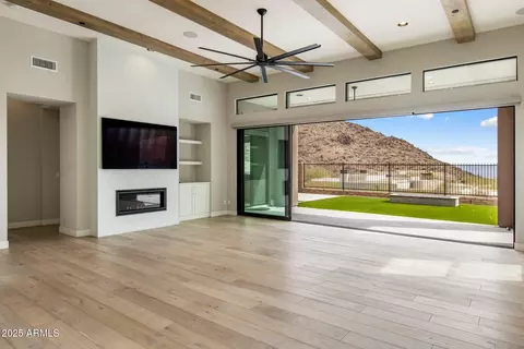 13763 N Campsite Ct, Fountain Hills, AZ 85268