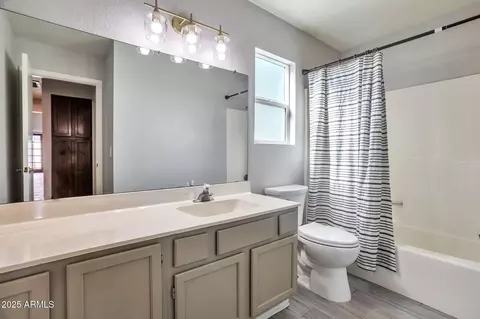 726 E Aire Libre Ave, Phoenix, AZ 85022 photo 11