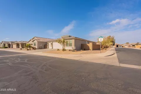 1236 E Silver Reef Dr, Casa Grande, AZ 85122