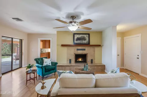 1301 E Belmont Ave, Phoenix, AZ 85020 photo 6