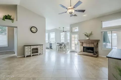 1835 E Brookwood Ct, Phoenix, AZ 85048 photo 9