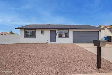702 N Evergreen St, Gilbert, AZ 85233