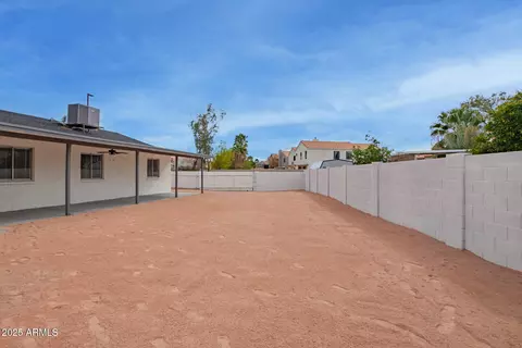 Exterior - 702 N Evergreen St, Gilbert, AZ 85233 photo 8 of 9