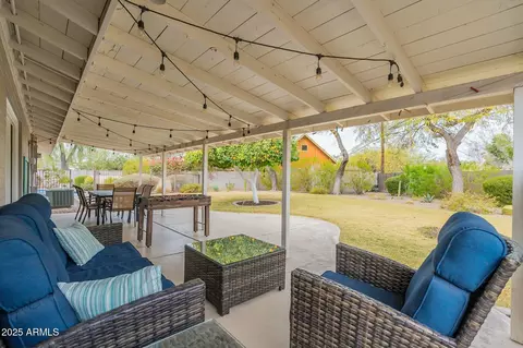 Exterior - 204 E Del Rio Dr, Tempe, AZ 85282 photo 6 of 16