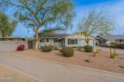 Exterior - 204 E Del Rio Dr, Tempe, AZ 85282 photo 4 of 16