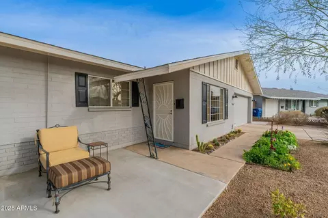 Exterior - 204 E Del Rio Dr, Tempe, AZ 85282 photo 5 of 16