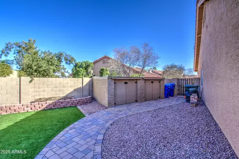 Exterior - 13214 S 39th St, Phoenix, AZ 85044 photo 14 of 17