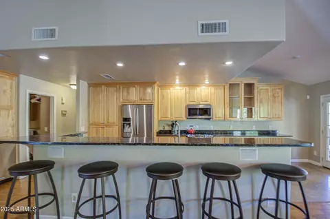 Kitchen - 13214 S 39th St, Phoenix, AZ 85044 photo 2 of 6