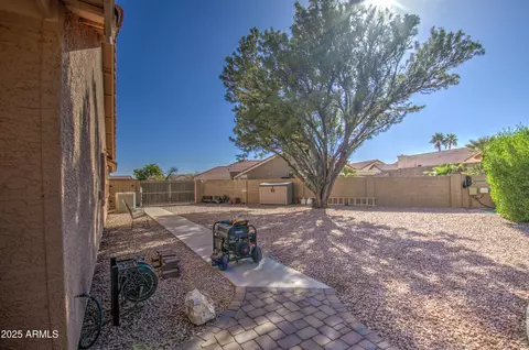 Exterior - 13214 S 39th St, Phoenix, AZ 85044 photo 4 of 17