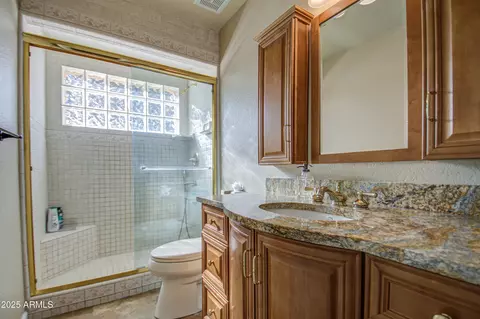 Bath - 13214 S 39th St, Phoenix, AZ 85044 photo 6 of 7