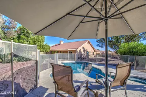 Exterior - 13214 S 39th St, Phoenix, AZ 85044 photo 5 of 17