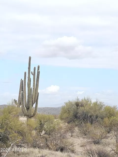 0 E Hawknest Rd #-, Scottsdale, AZ 85262