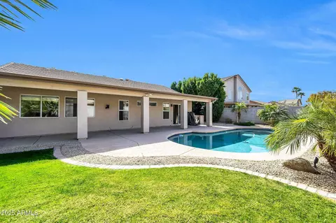 318 E Gail Dr, Gilbert, AZ 85296 photo 40