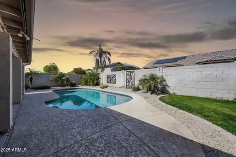 318 E Gail Dr, Gilbert, AZ 85296 photo 46