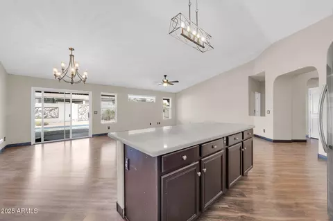 318 E Gail Dr, Gilbert, AZ 85296 photo 9