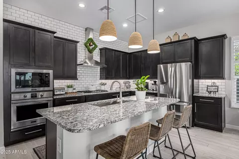 21413 N 59th St, Phoenix, AZ 85054